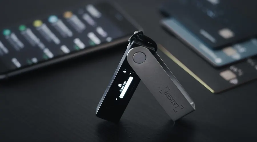 Ledger halts Southeast Asian reseller CryptoBilis as on-chain sleuths track up to 86 million dollars in suspected drains