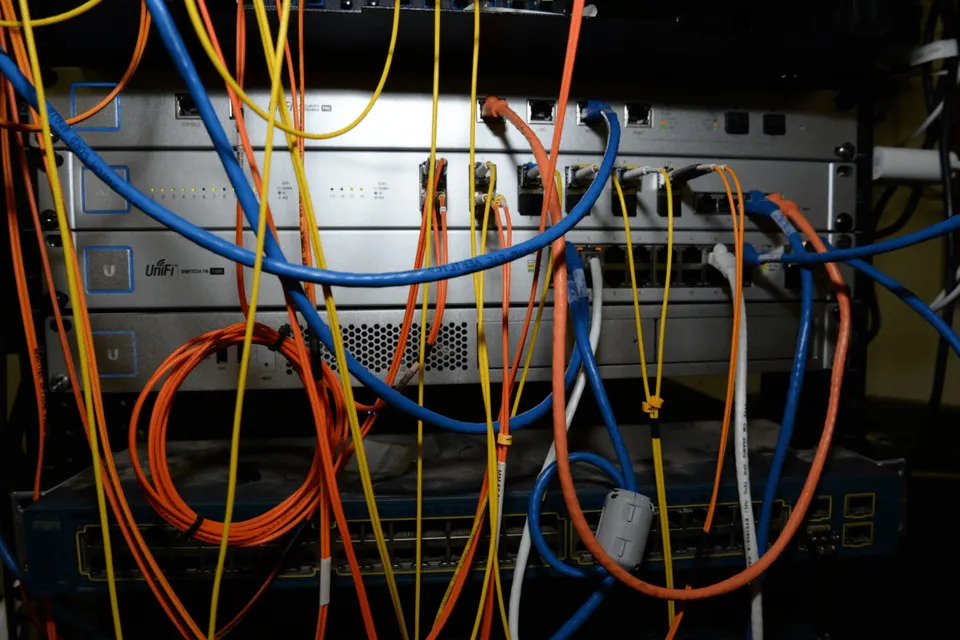 Server equipment