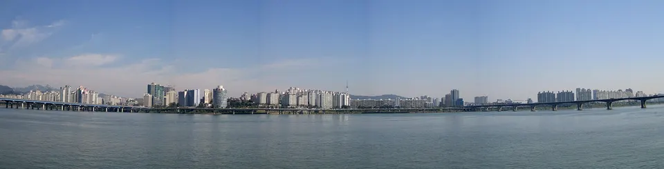 The Seoul skyline
