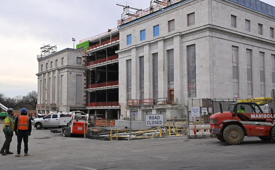 Federal Reserve exterior