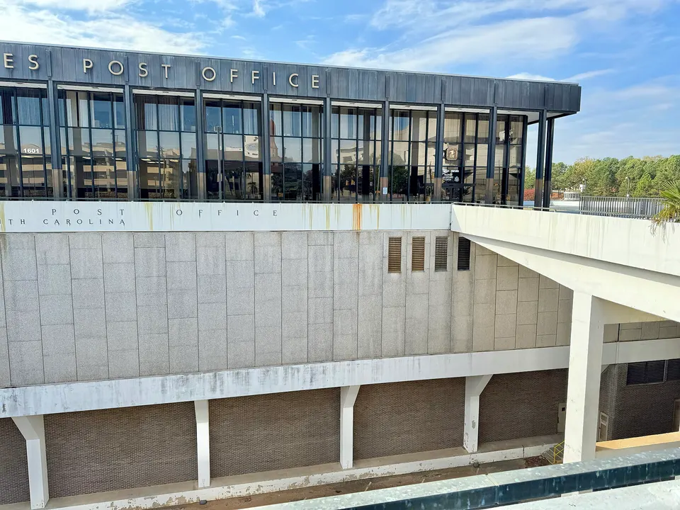 Brokerage office
