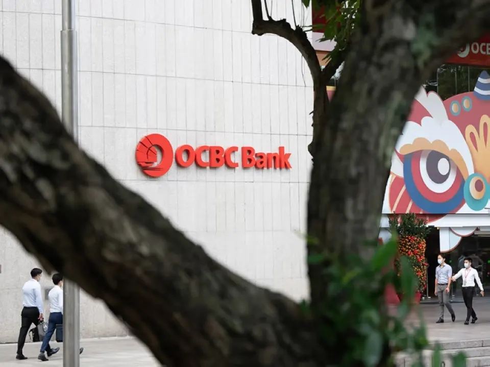 OCBC bank branding