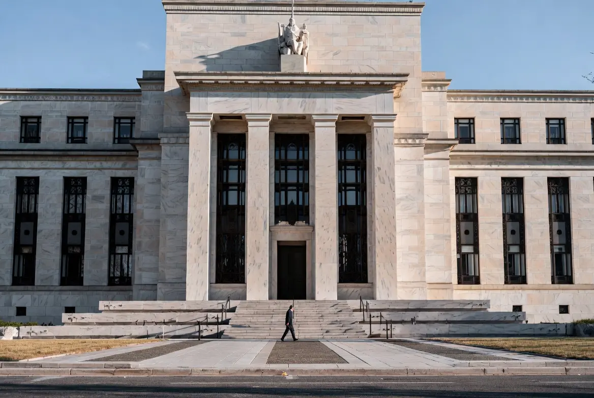 Jerome Powell Said Goodbye on April 29. Kevin Warsh Takes Over on May 15